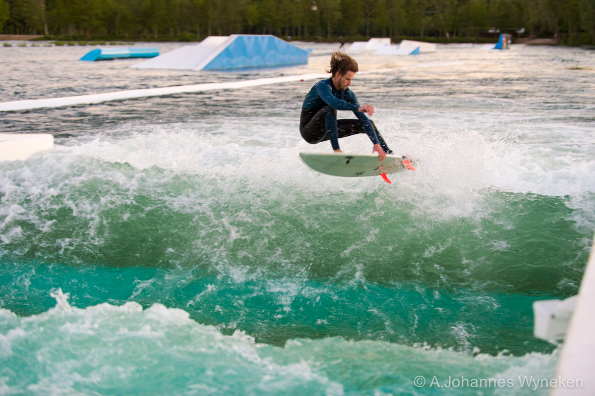 Worlds First Floating Surf Pool_Aerial Boost_Credit-Johannes Wyneken