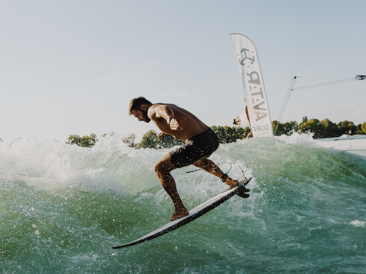 Roby D'amico on the UNIT Surf Pool at the No Surf Setz Pro